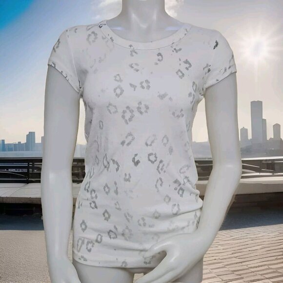Dolce & Gabbana Distressed Leopard T Shirt Womens Sz S White Stretch Cotton Rib - Picture 1 of 11